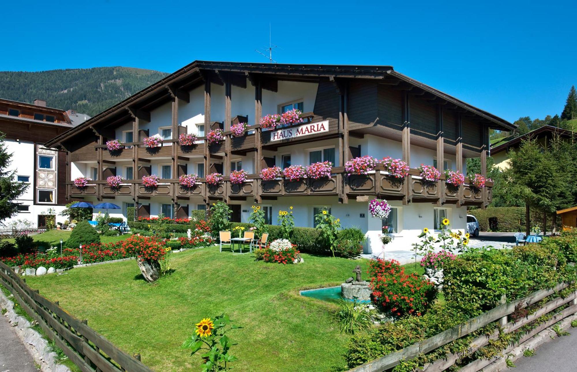Haus Maria Hotel Бад Клайнкирххайм Екстериор снимка
